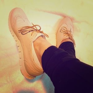 Cole Haan Grand Zero Oxford Blush SZ 7.5 EUC